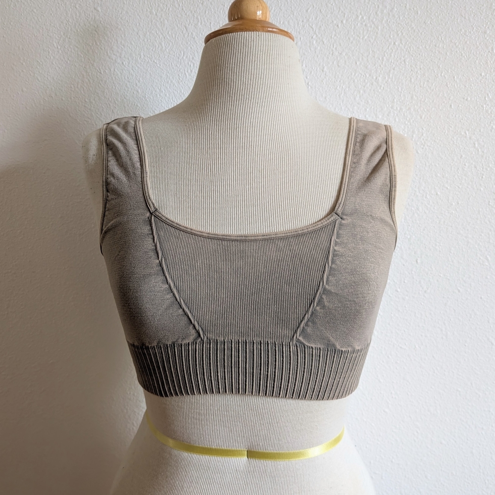 Free People Movement Women's Grey Taupe Ribbed Sports Bra Large